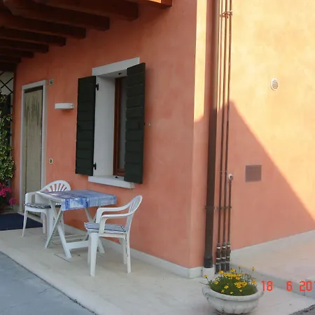 Monti Del Sole Bed & Breakfast *