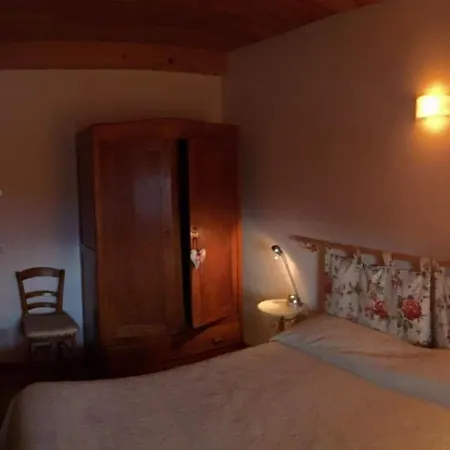 Monti Del Sole فندق مبيت وإفطار