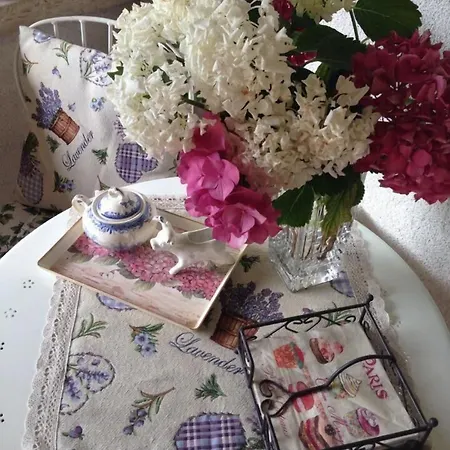 Monti Del Sole Bed & Breakfast *