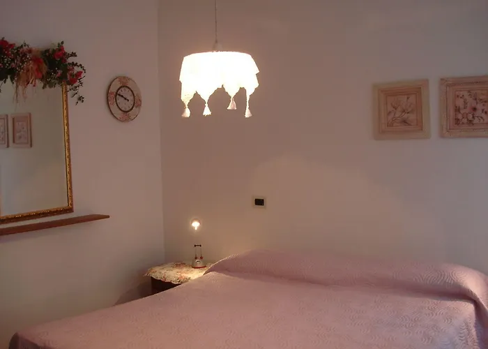 Nocleg ze śniadaniem Monti Del Sole *